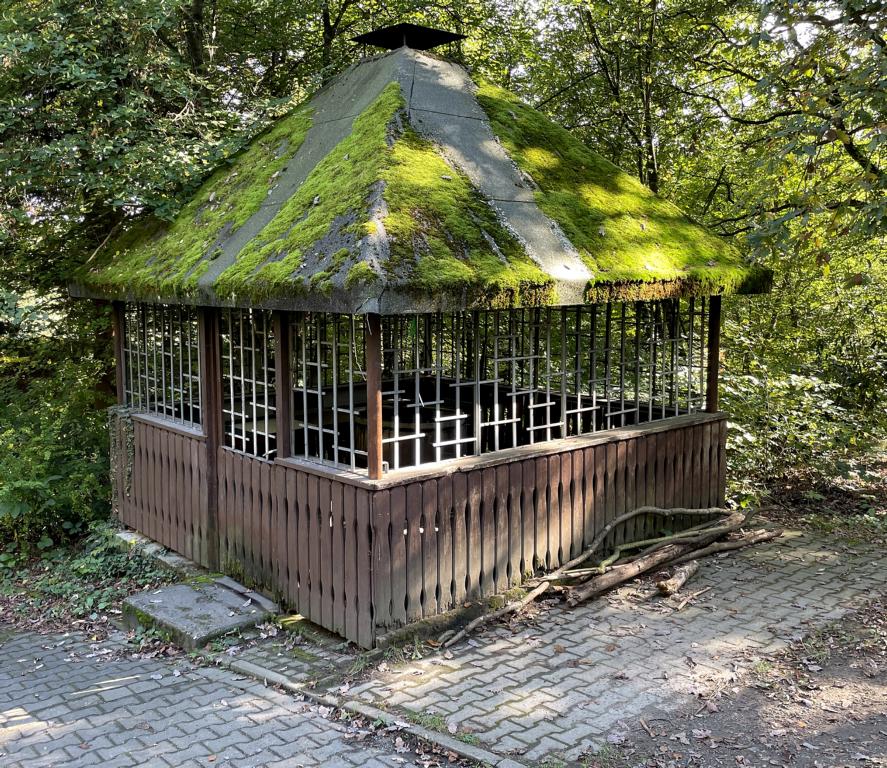 Kleine Grillhütte Naherholungsgebiet Dröschede